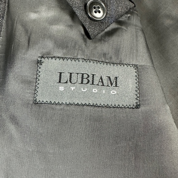 Men's Italian Gray Suit 52L Classic Style 2-Button 2-Piece LUBIAM Wool Suit - Picture 8 of 16